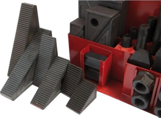 Комплект прихватов JET JE59500090 М10, для Т-образного паза 12 мм [59500090]