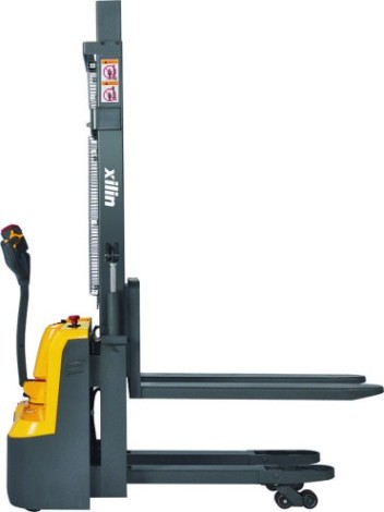 Самоходный штабелер Xilin CDD12R-EN 1,2 т 3,0 м с раздвижными вилами (сопровождаемый) [1045514]