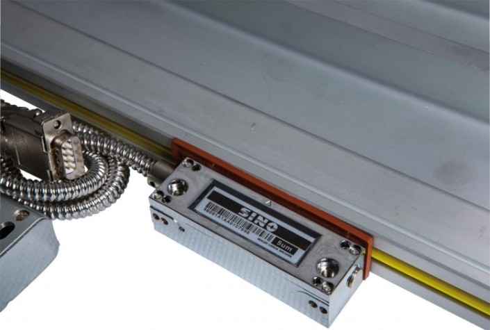 Система УЦИ JET X5W13007AR на 3 оси: дисплей и линейки