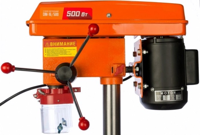 Станок сверлильный КРАТОН DM-16/500 [4 02 04 008]