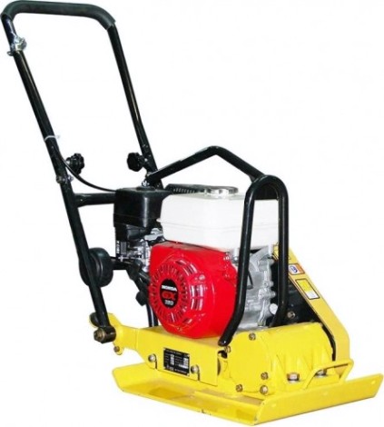 Виброплита TOR C-100 бензиновый двигатель HONDA [1021590]